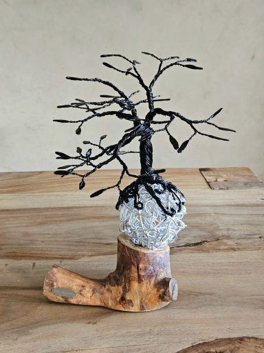 Weltenbaum " Black Forest" mittel BW 7